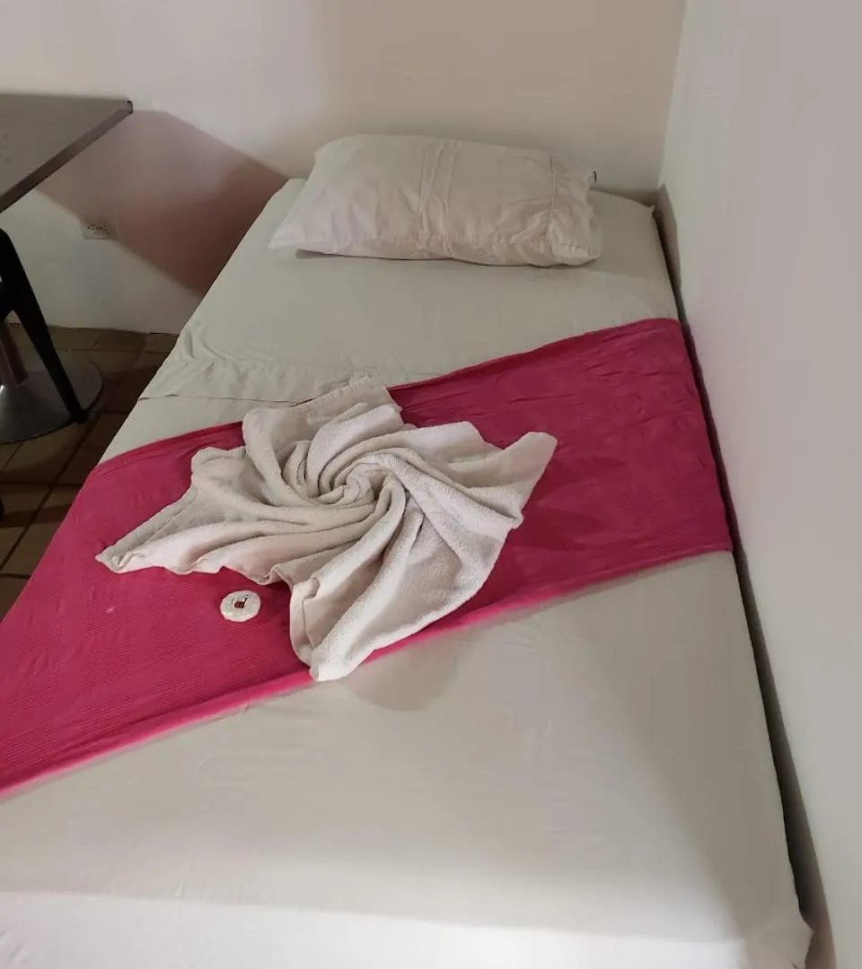 Mi Llave Hostels Cartagena 2*,  Colombia